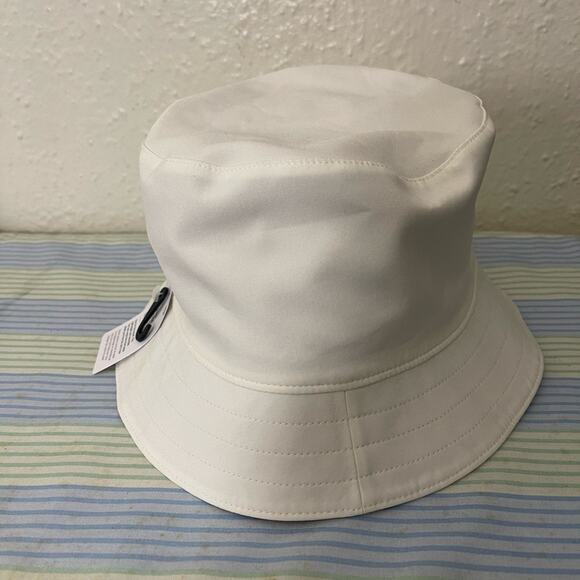 Lululemon Women\'s Both Ways Bucket Hat Lemon Sorbet/Autumn Orange Size L/XL NWT